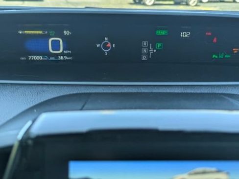 Used 2018 Toyota Prius Prime Advanced FWD image 29