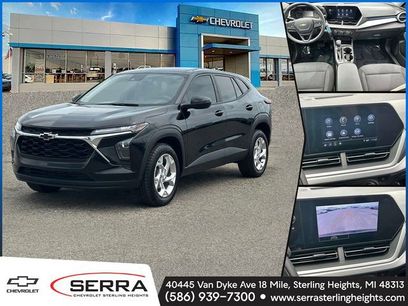 Used 2024 Chevrolet Trax LS w/ LS Convenience Package