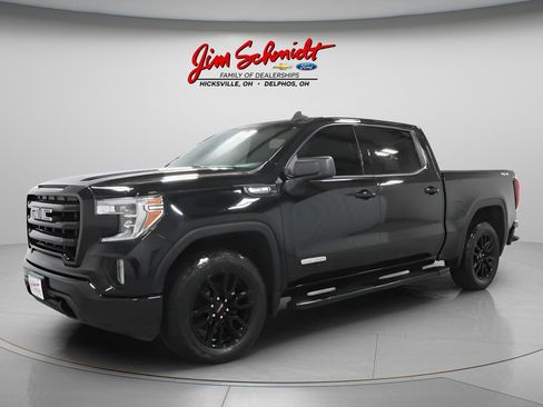 Used 2021 GMC Sierra 1500 Elevation w/ LPO, Elevation Black Package AWD/4WD image 2