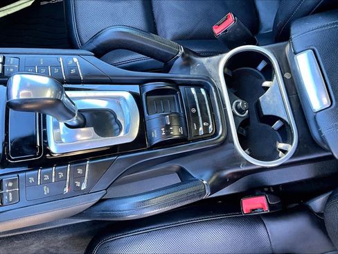 Used 2017 Porsche Cayenne image 14