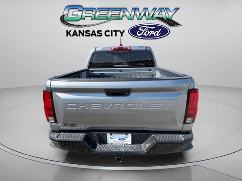Used 2026 Chevrolet Colorado Trail Boss AWD/4WD image 7