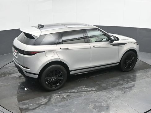 Used 2024 Land Rover Range Rover Evoque Dynamic SE image 38