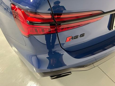 Used 2025 Audi RS 6 performance image 13