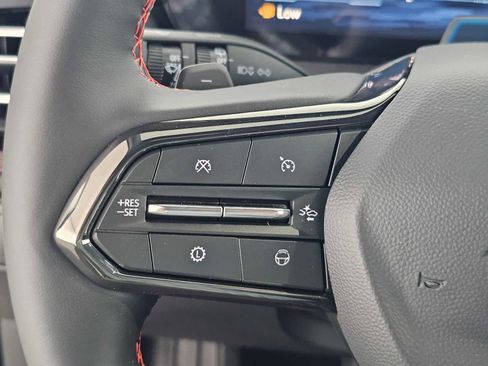 New 2026 Chevrolet Traverse RS w/ LPO, Floor Liner Package image 29