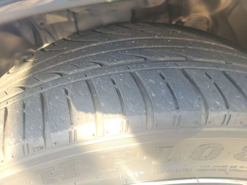 Certified 2022 Toyota Camry SE image 33