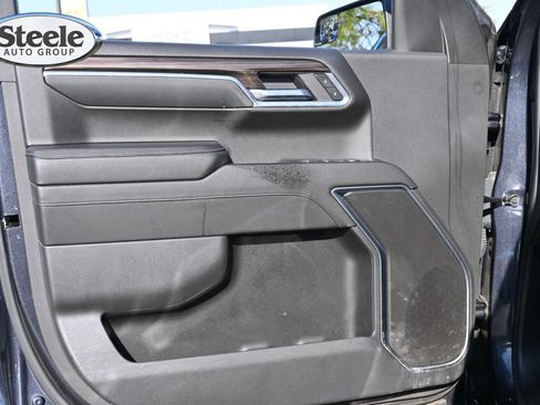 Used 2024 Chevrolet Silverado 1500 LT AWD/4WD image 19