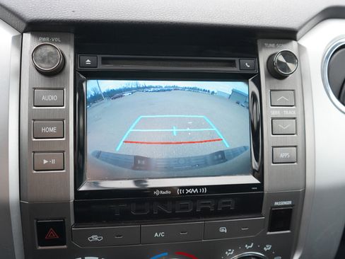 Used 2017 Toyota Tundra SR5 image 20