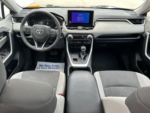 Certified 2023 Toyota RAV4 XLE w/ Convenience Package AWD/4WD image 21