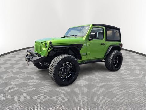 Used 2019 Jeep Wrangler Sport AWD/4WD image 3