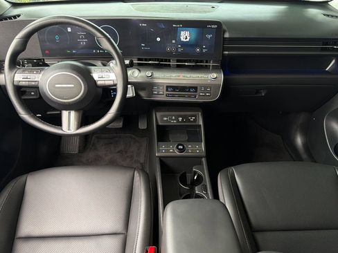 Used 2024 Hyundai Kona Limited FWD image 13