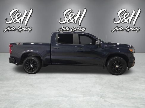 Used 2023 Chevrolet Silverado 1500 Custom AWD/4WD image 20