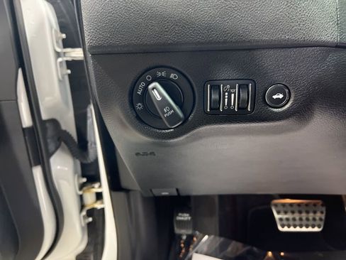 Used 2021 Dodge Charger GT w/ Performance Handling Group image 23