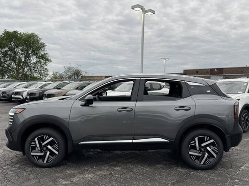 New 2026 Nissan Kicks SV FWD image 11