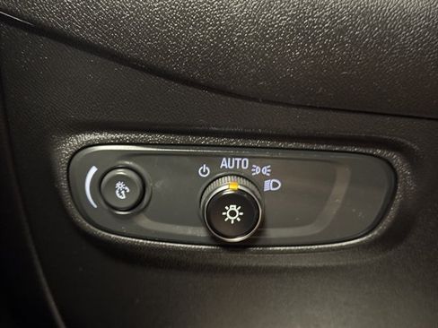 Used 2023 Chevrolet Equinox LT w/ Driver Convenience Package AWD/4WD image 29