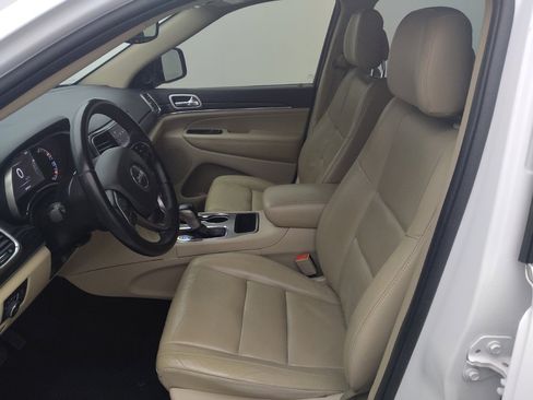 Used 2022 Jeep Grand Cherokee Limited RWD image 17