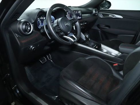 Used 2024 Alfa Romeo Tonale Veloce image 27