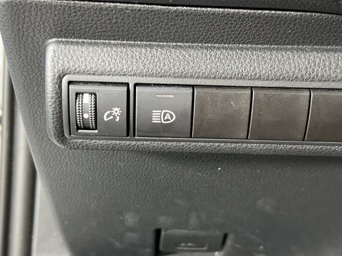 Used 2024 Toyota Corolla LE FWD image 10