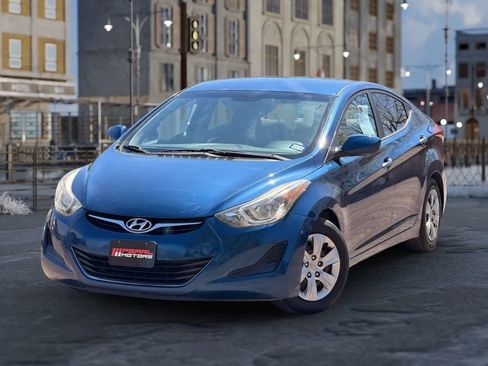 Used 2016 Hyundai Elantra SE FWD image 3