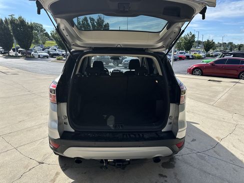 Used 2017 Ford Escape SE w/ Equipment Group 201A AWD/4WD image 15