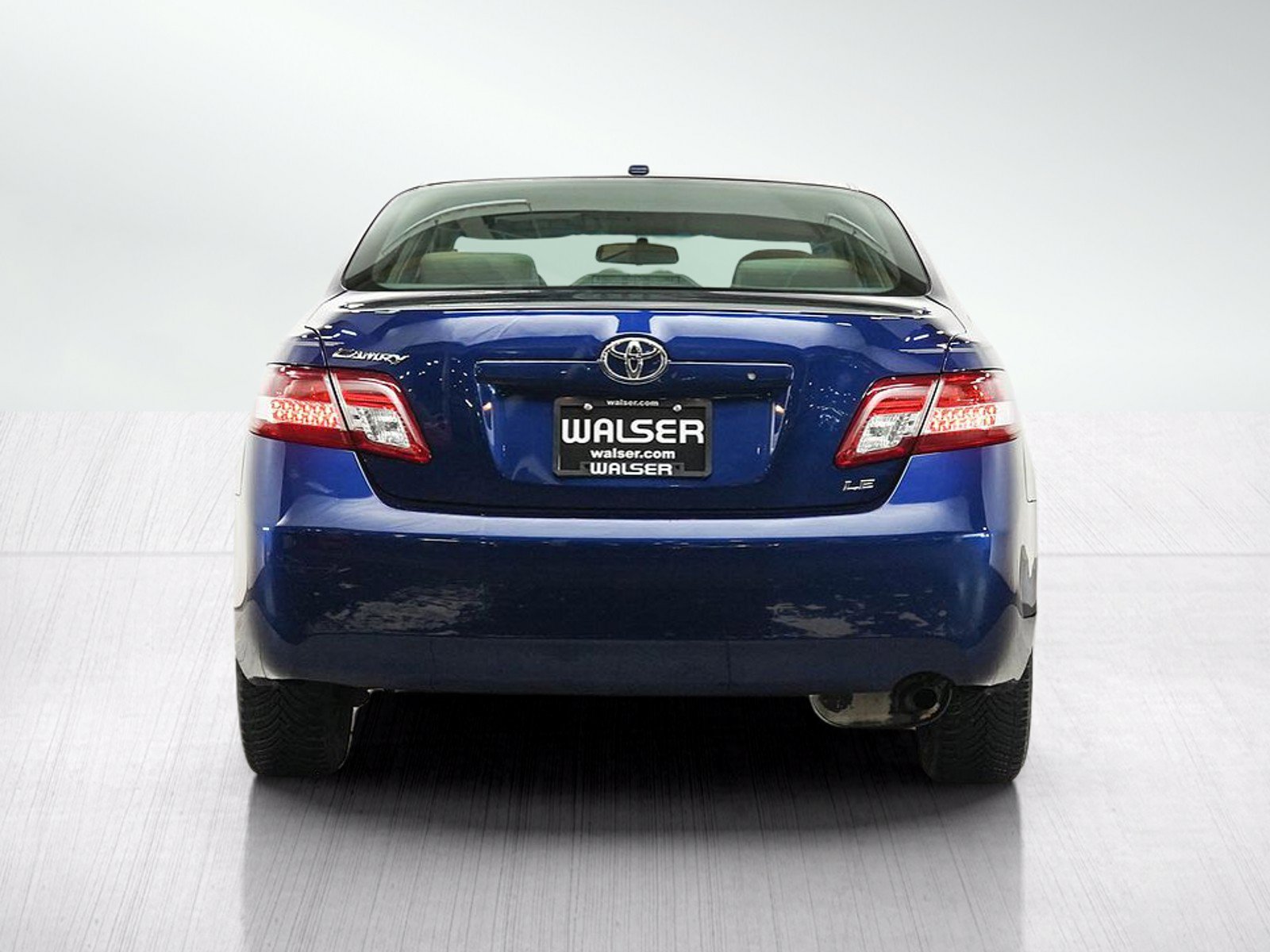 Used 2011 Toyota Camry LE FWD image 4