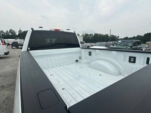 Used 2025 Ford F250 XLT w/ FX4 Off-Road Package AWD/4WD image 11