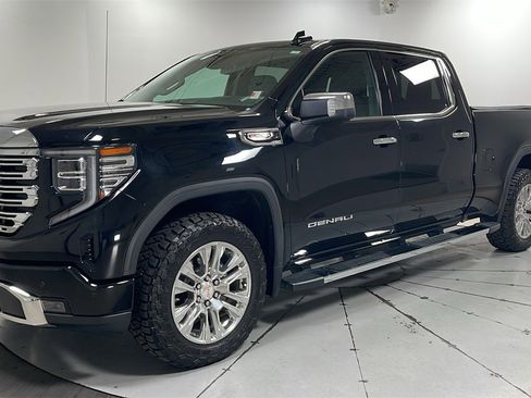 Used 2022 GMC Sierra 1500 Denali image 1