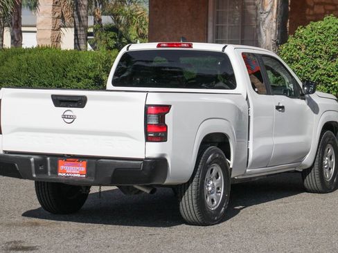 Used 2022 Nissan Frontier S image 9