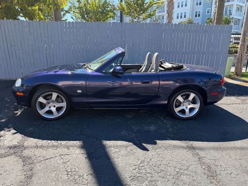 Used 2003 MAZDA MX-5 Miata LS image 10