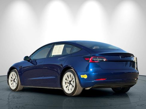Used 2022 Tesla Model 3 image 6