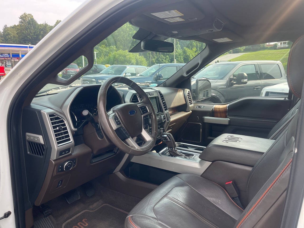 Used 2016 Ford F150 King Ranch w/ Equipment Group 601A Luxury AWD/4WD image 18