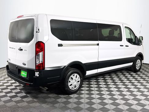 Used 2023 Ford Transit 350 XLT image 10