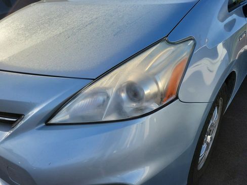 Used 2013 Toyota Prius V Two image 5