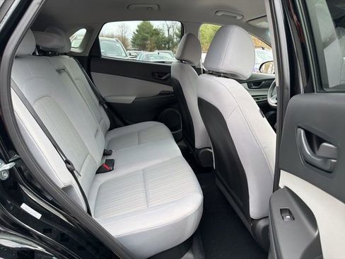Certified 2023 Hyundai Kona SEL image 11