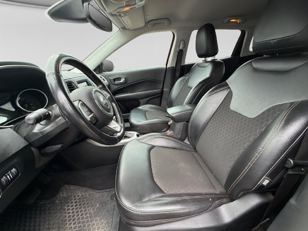 Used 2021 Jeep Compass Latitude w/ Convenience Group AWD/4WD image 21