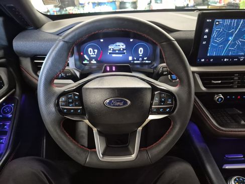 Used 2025 Ford Explorer ST-Line w/ Premium Package RWD image 30