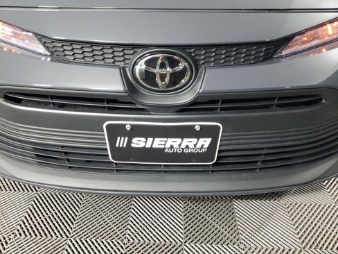 Used 2025 Toyota Corolla LE image 10