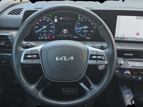 Used 2025 Kia Telluride SX Prestige AWD/4WD image 23