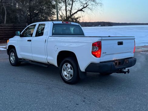 Used 2014 Toyota Tundra SR image 4