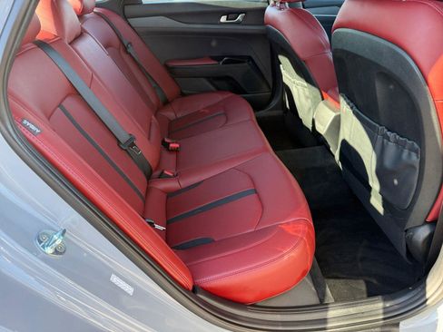 Used 2023 Kia K5 GT-Line image 12