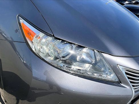 Used 2014 Lexus ES 300h Hybrid image 24