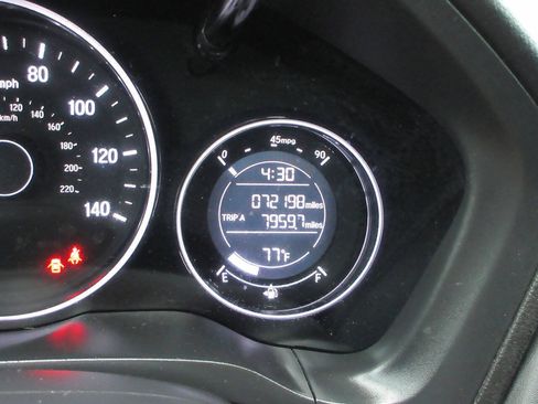 Used 2021 Honda HR-V Sport image 30