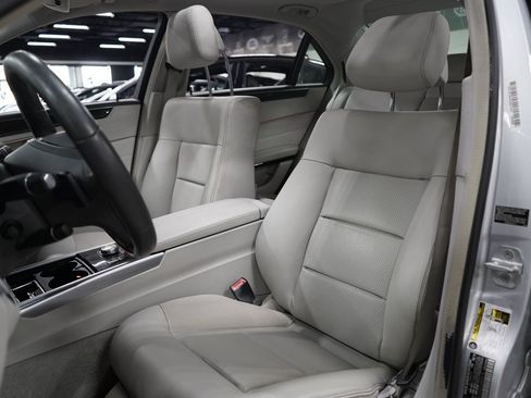 Used 2014 Mercedes-Benz E 350 Sedan w/ Premium 1 Package image 12