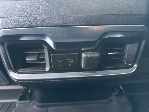 Used 2019 GMC Sierra 1500 SLT w/ SLT Premium Package image 15