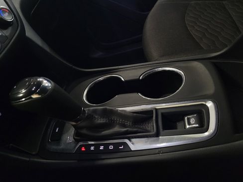 Used 2021 Chevrolet Equinox LT image 26