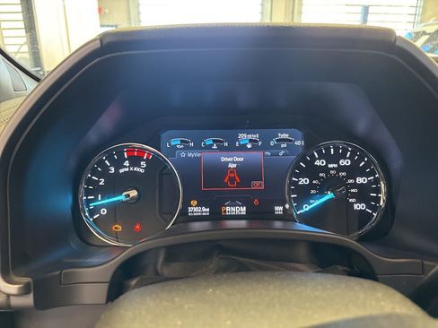 Used 2020 Ford F450 Platinum w/ FX4 Off-Road Package image 5