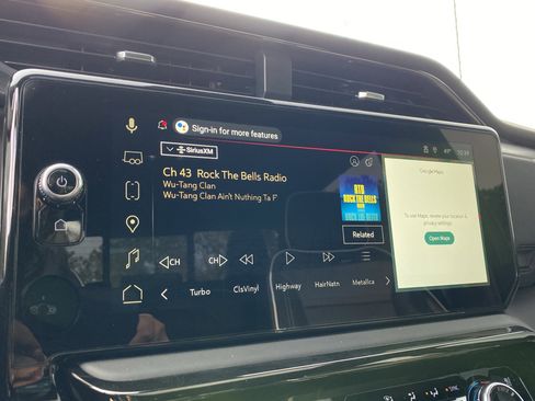 Used 2025 GMC Sierra 2500 AT4X image 62