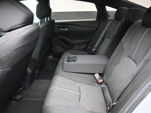 Used 2024 Honda Accord Sport image 12