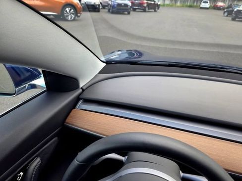 Used 2019 Tesla Model 3 Long Range AWD/4WD image 22