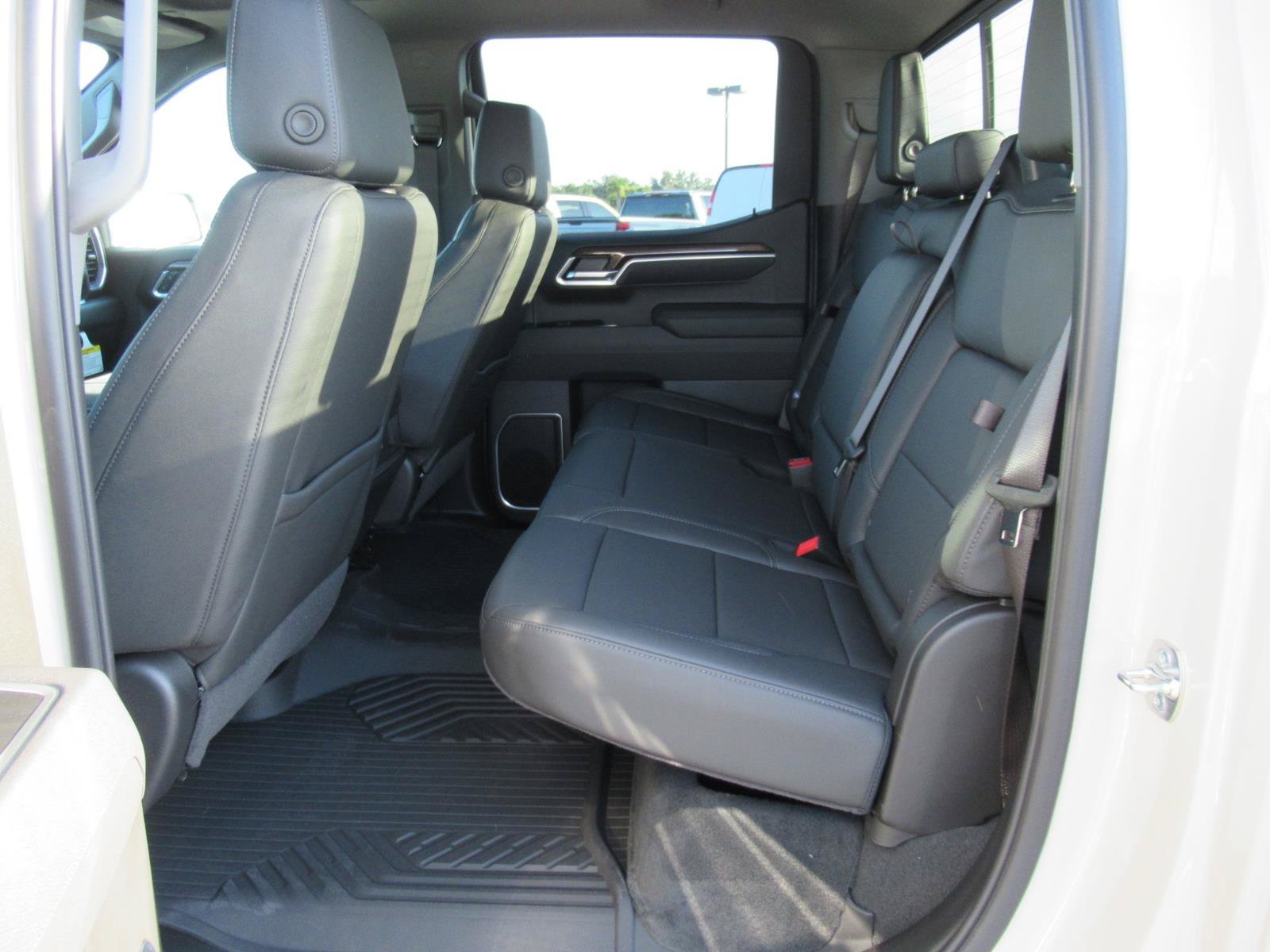 New 2026 Chevrolet Silverado 1500 RST w/ RST All Star Premium Package AWD/4WD image 35