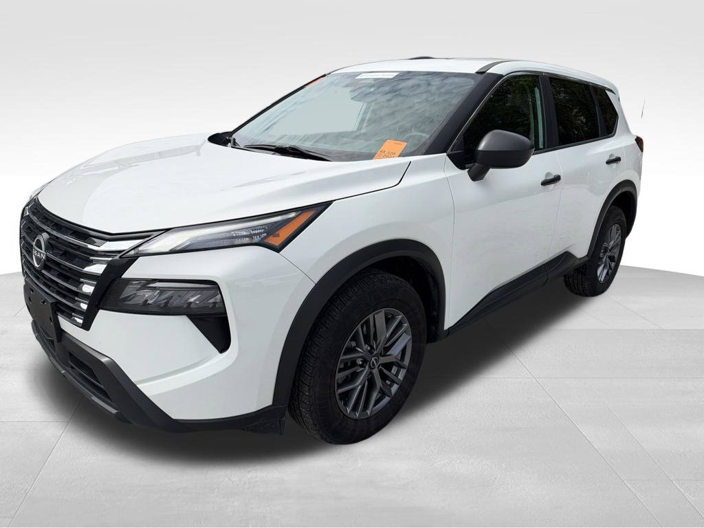 Used 2024 Nissan Rogue S AWD/4WD image 32